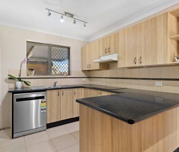 40 Croudace Road, Tingira Heights. - Photo 5