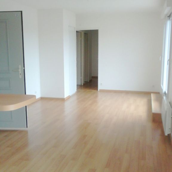 Location appartement 3 pièces, 61.50m², Évreux - Photo 1