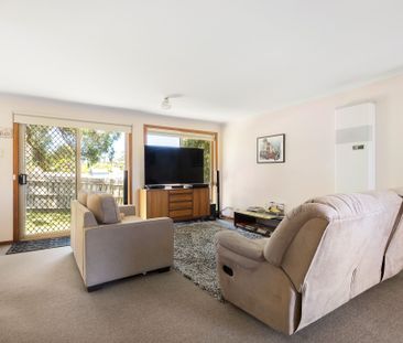 Sun-Filled Unit in an Ideal Location - Photo 4