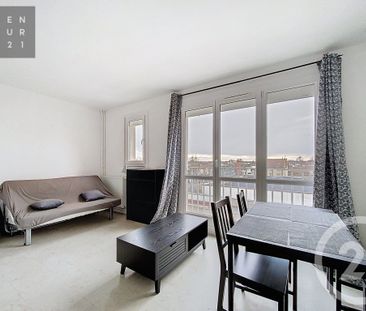 Location Appartement 1 pièce 27m² ST JULIEN LES VILLAS 10800 - Photo 3