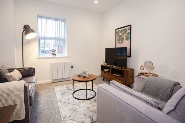 Churchgate - Photo 1