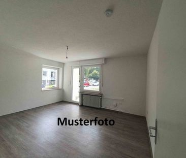 Stop: 3,5-Zimmer-Wohnung in zentraler Lage - Foto 1