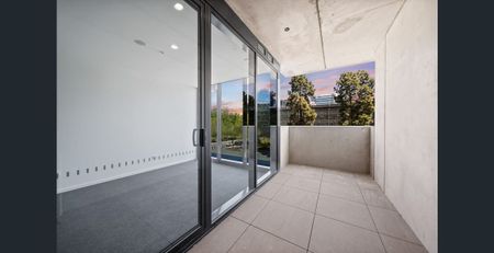 220/81 Cooyong Street,Canberra - Photo 2