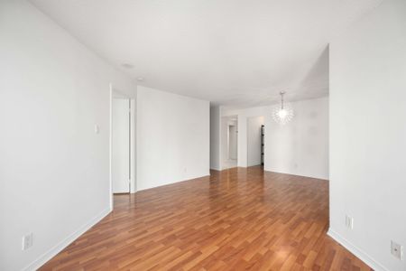 For Lease - 10 Yonge Street Unit# 2213, Toronto, Ontario - Photo 4