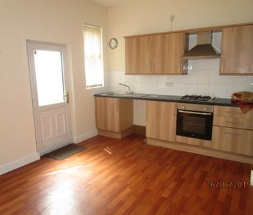 2 bedroom terraced house to rent - Photo 5