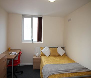 Room 1, 80 Macklin Street, Derby - Photo 2