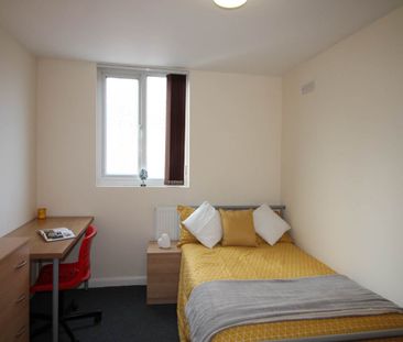 Room 1, 80 Macklin Street, Derby - Photo 5