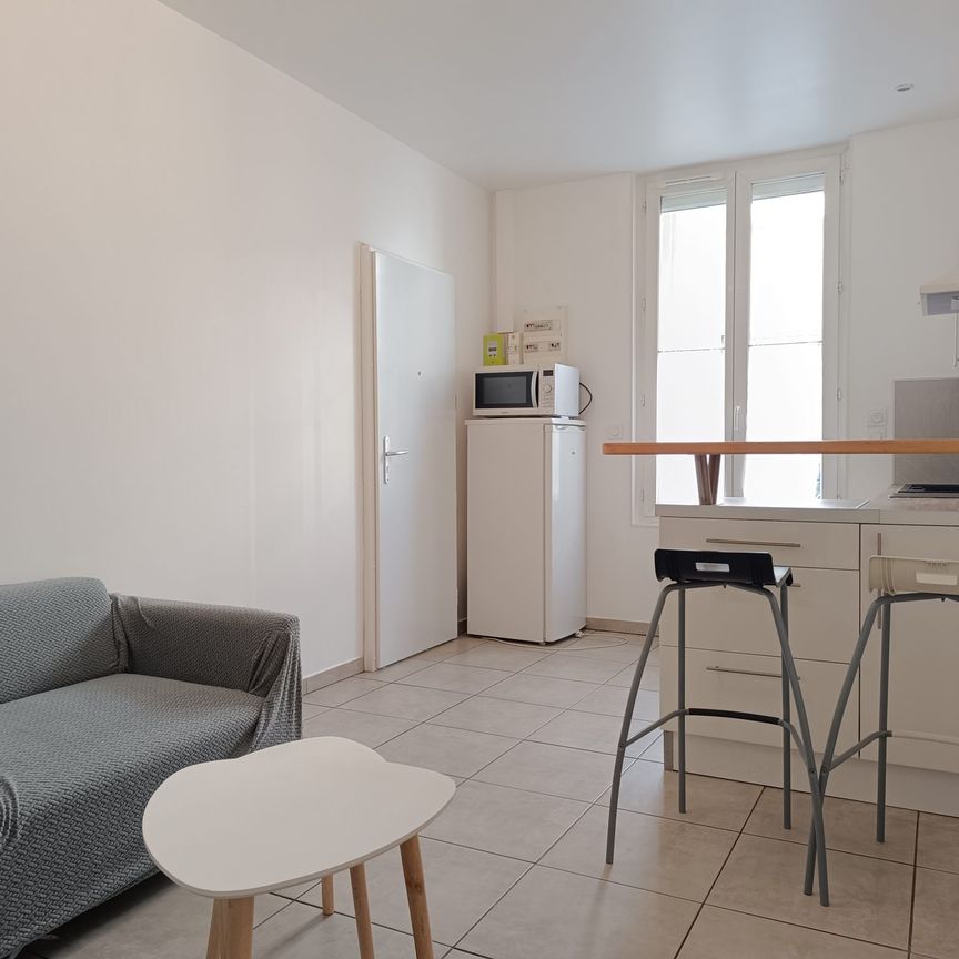 Location Appartement 2 pièces 31m² NARBONNE 11100 - Photo 1