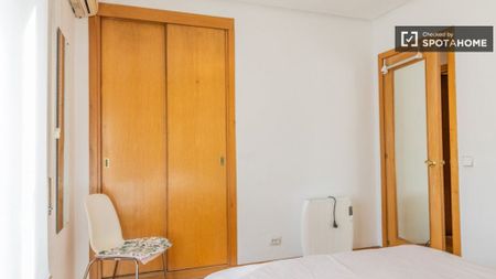 3 room luxury Flat for rent in Madrid, Autonomous Region of Madrid - Photo 3