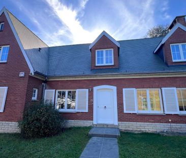Villa te huur in Waterloo voor € 3.500 met 5 slaapkamers - Photo 2