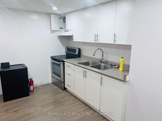 For Lease - 15 Sedgemount Drive Unit# Bsmt, Toronto, Ontario - Photo 1