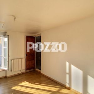 Location d'un appartement F2 à AVRANCHES - Photo 2