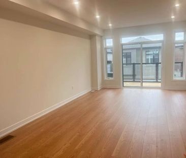 For Lease - 1810 Donald Cousens Parkway, Markham, Ontario - Photo 3