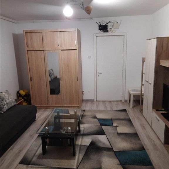 Garsoniera spatioasa zona Astra - Fotografie 1