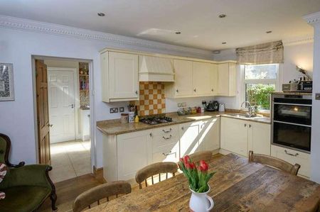 Pickwick Road, Corsham, SN13 - Photo 5