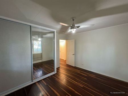 Centrally Located, Neat and Tidy 3 Bedroom Home - Photo 5