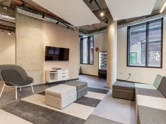 Classic Studio - Photo 1