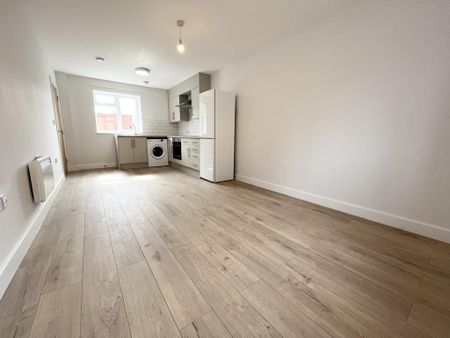 2 bedroom apartment to rent - Photo 5