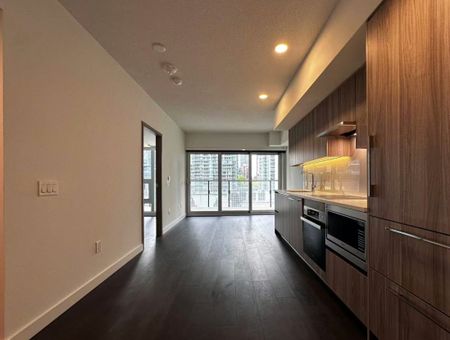For Lease - 3 Concord Cityplace Way Unit# 535, Toronto, Ontario - Photo 3