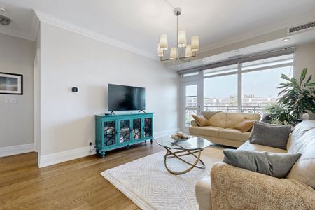 For Lease - 35 Baker Hill Boulevard Unit# 305, Whitchurch-Stouffville, Ontario - Photo 2