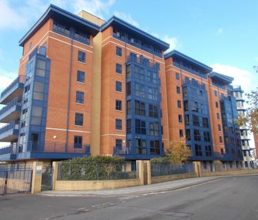 3 bedroom ground floor flat to rent - Photo 5