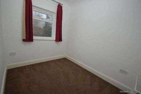 2 bedroom property to rent in Chertsey - Photo 3