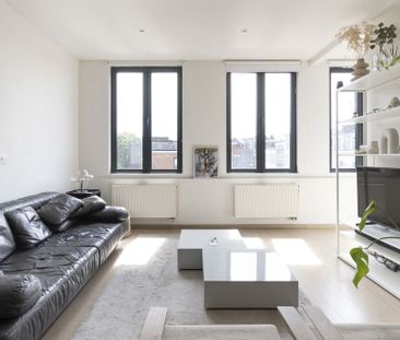 Appartement te huur in Antwerpen voor € 875 met 2 slaapkamers - Photo 1