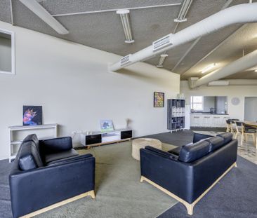 ONE UNFURNISHED ROOM IN SHARE ACCOMMODATION COOKS HILL - Photo 1