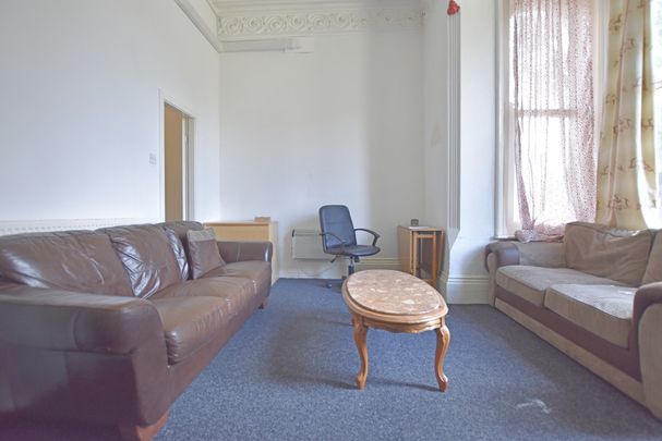 1 Bedroom Flat - Photo 1