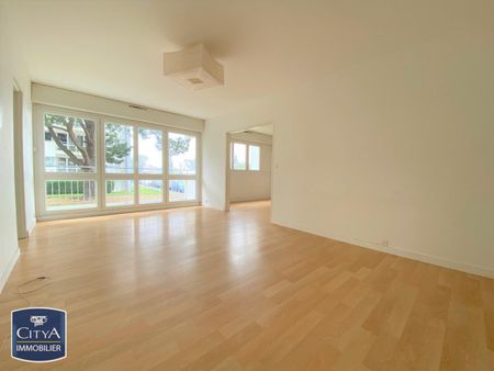 Location Appartement 4 pièces 86m² ORVAULT 44700 - Photo 2