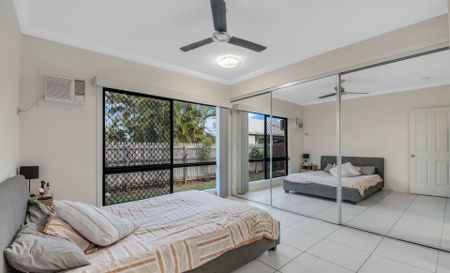 9 Littabella Place, Bushland Beach - Photo 4