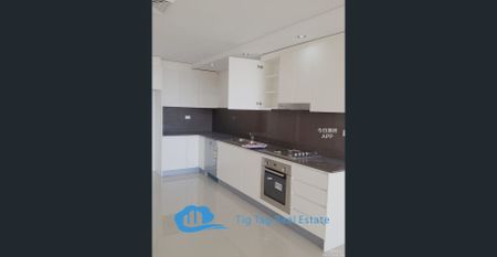 City View One Bedroom Apartment For Lease - Photo 5