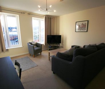 2 bedroom house to rent - Photo 1