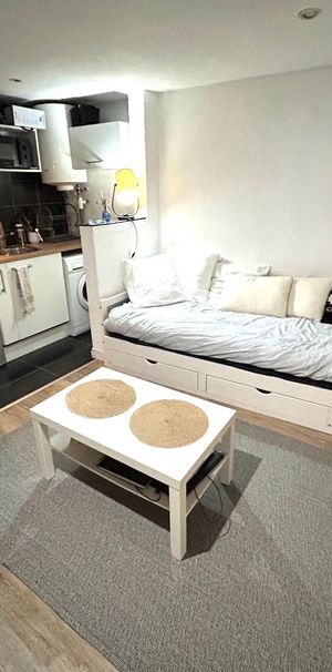 Location Appartement 1 pièce 22m² VALENCE 26000 - Photo 1