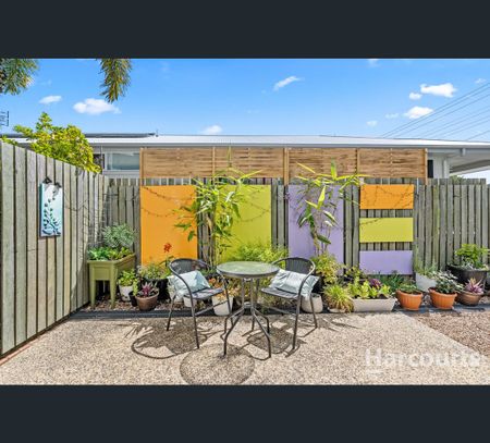 2/179 Torquay Road, Scarness, Qld 4655 - Photo 4