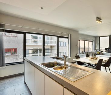 Duplexappartement met 2 slaapkamers in centrum Lennik - Photo 3