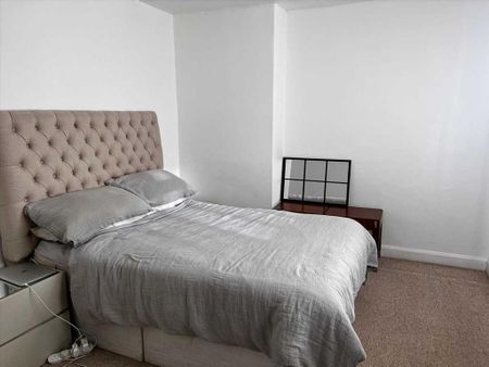 3 bedroom house to rent - Photo 3