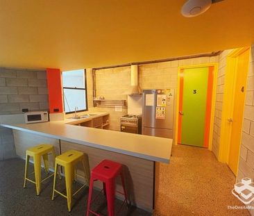 Short/Long -Term stay Available - Furnished Oversize Studio Availab... - Photo 5