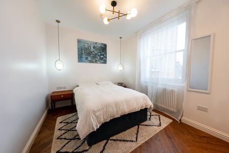 2 Bed Flat, London, W11 - Photo 5