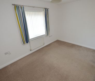 2 Bedroom Town House - Photo 4