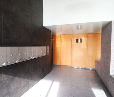 3 room luxury Apartment for rent in Valencia - Photo 1