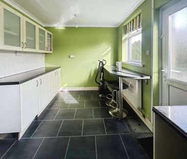 Heol Barri, Caerphilly, CF83 - Photo 2