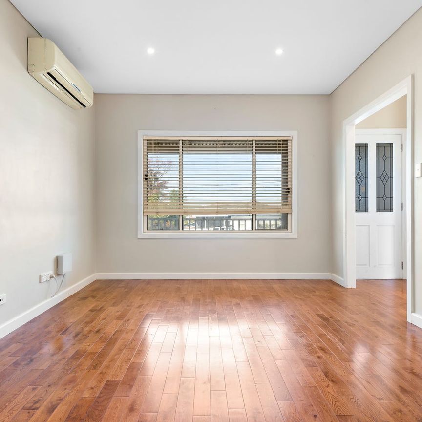 Freshly Painted 3 Bedroom Home With Fenced Rear Yard - Photo 1