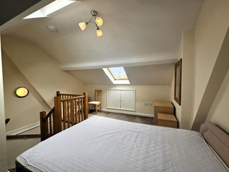 3 bedroom terraced house to rent - Photo 2