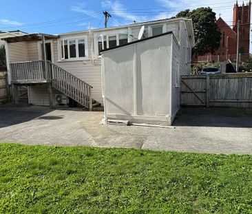 **🏡 Stunning Hataitai Home for Rent - Photo 6