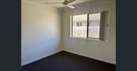 Lovely presented lowset 4 bedroom brick home - Photo 2