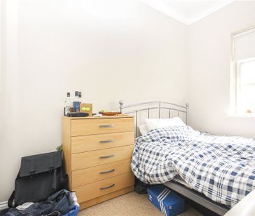 Henry Tate Mews, London, SW16 3HA - Photo 4