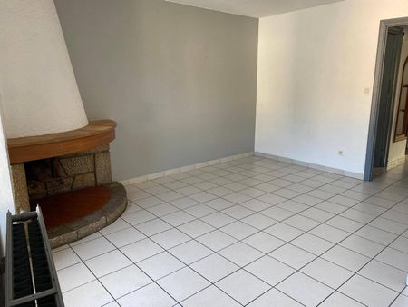 Location appartement 3 pièces 74 m² à Vals-les-Bains (07600) 4 - Photo 2