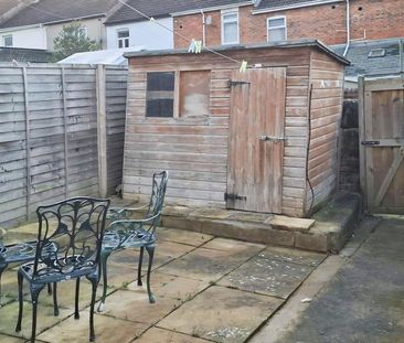 2 bedroom terraced house to rent - Photo 6