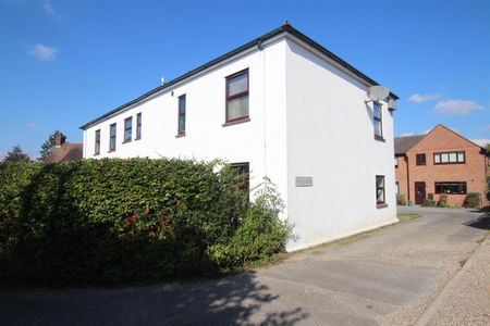 Fieldside, Hilltop Lane, Saffron Walden - Photo 5